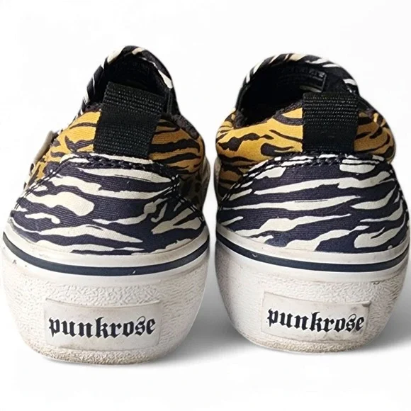 Punkrose Canvas Sneakers Leopard Zebra Print Slip On Shoes Comfort Size 6 - Picture 2 of 11
